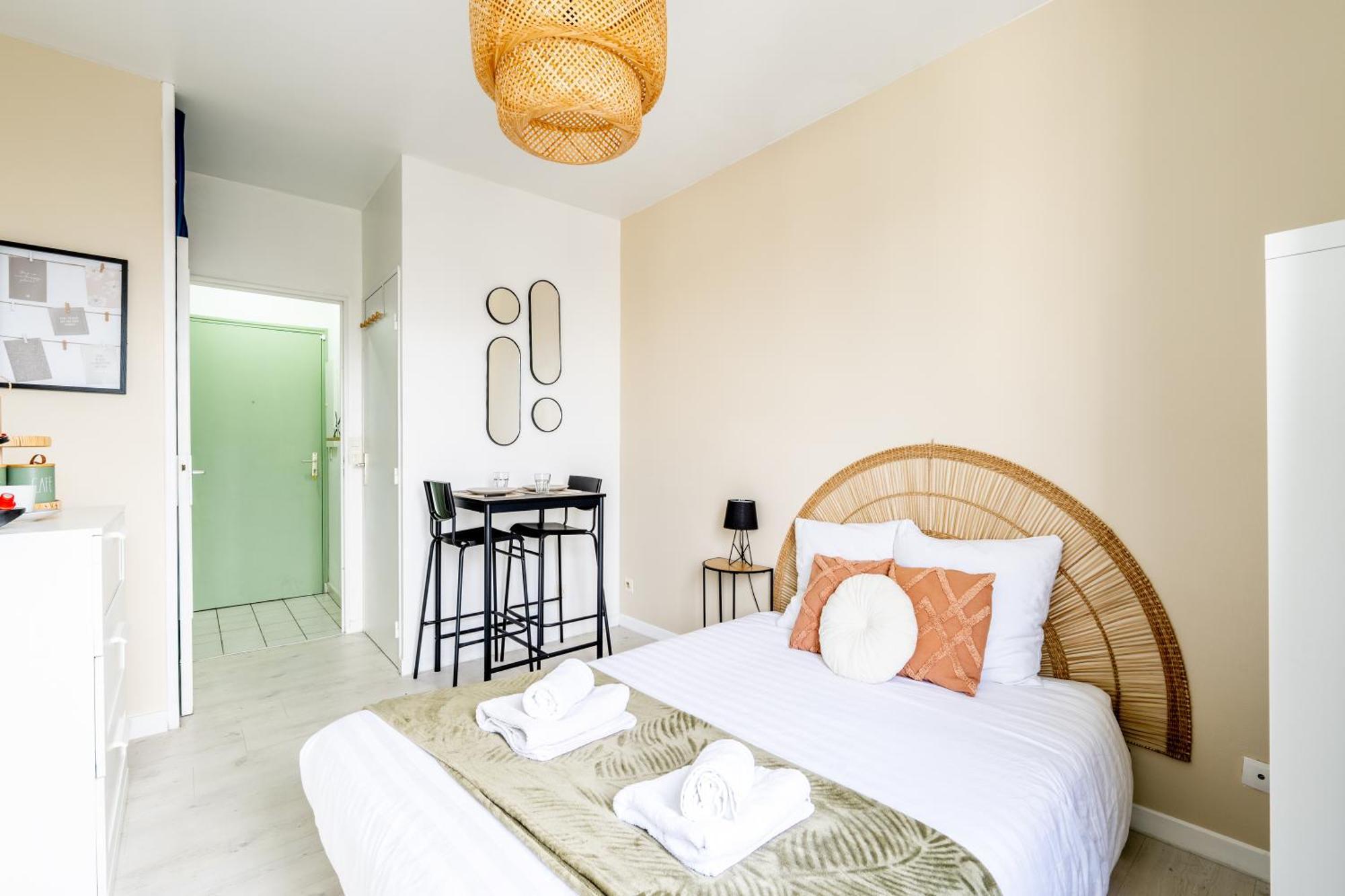 L'Oasis - Studio A 350M De La Mer & Du Centre Ville 圣纳泽尔 外观 照片